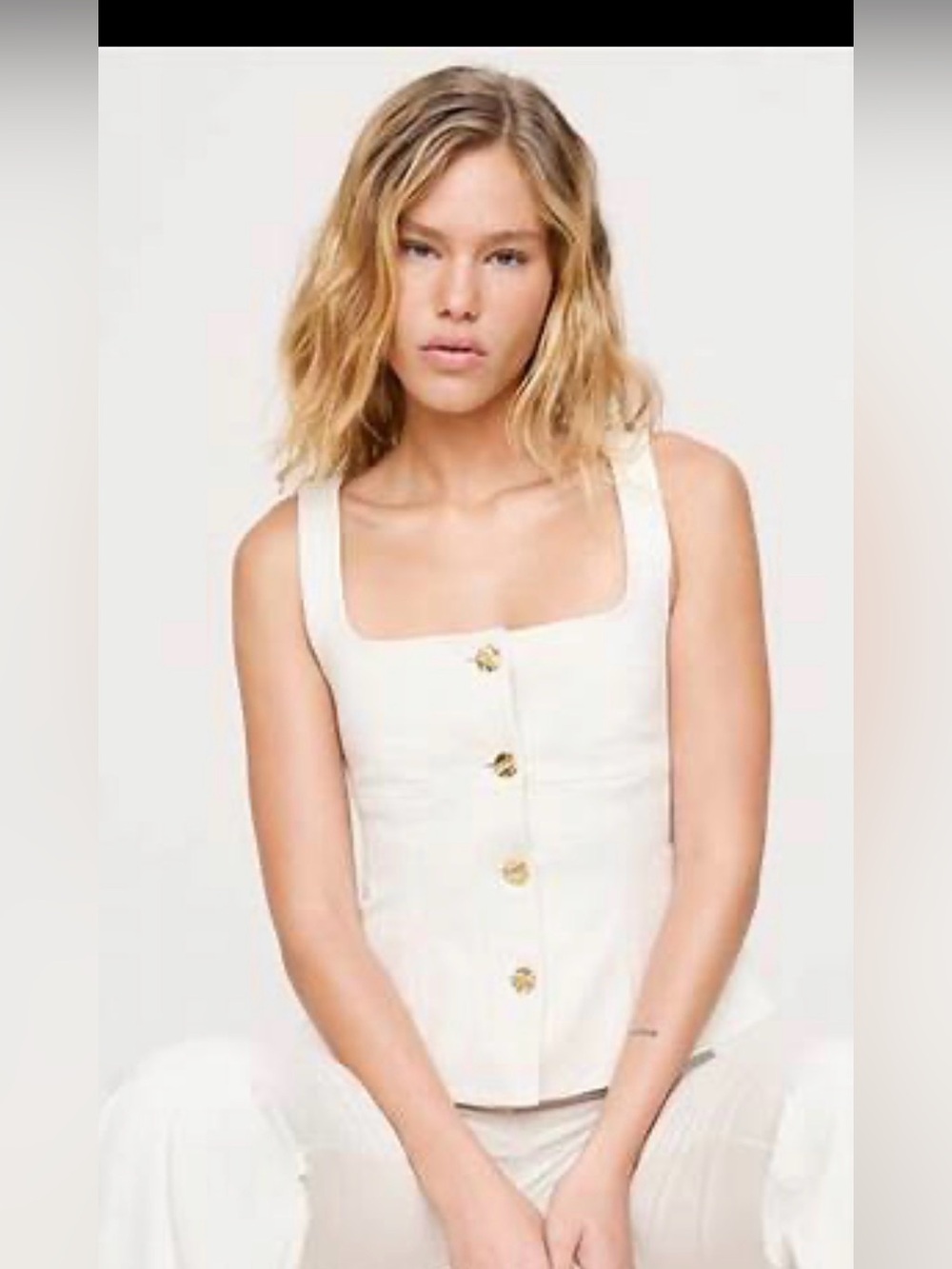 Banana Republic Everywhere Ponte Square Neck Peplum Top  Cream. Small !!! below!
